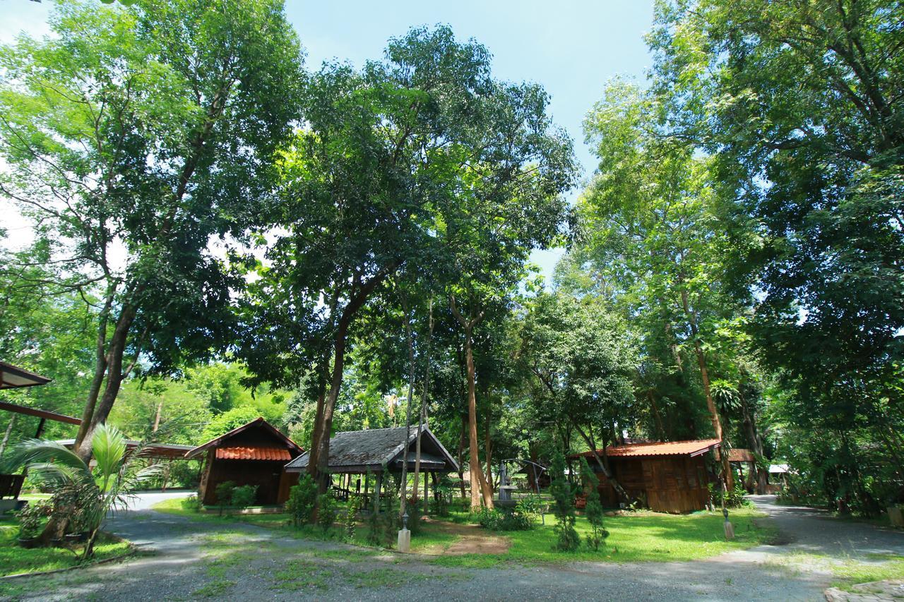 Papa's Garden Hotel Doi Saket Bagian luar foto